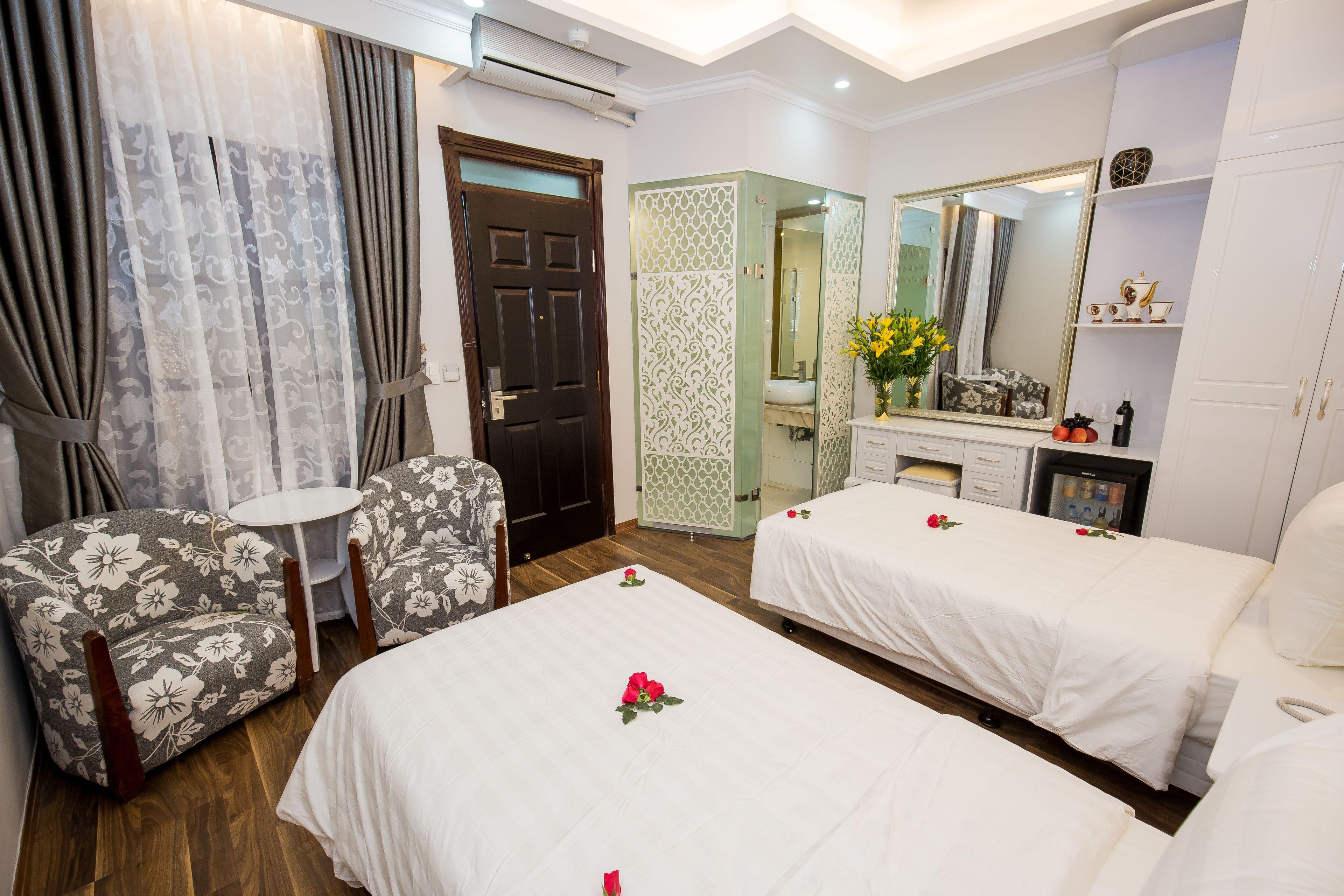 Little Hanoi Deluxe Hotel — Photos 2